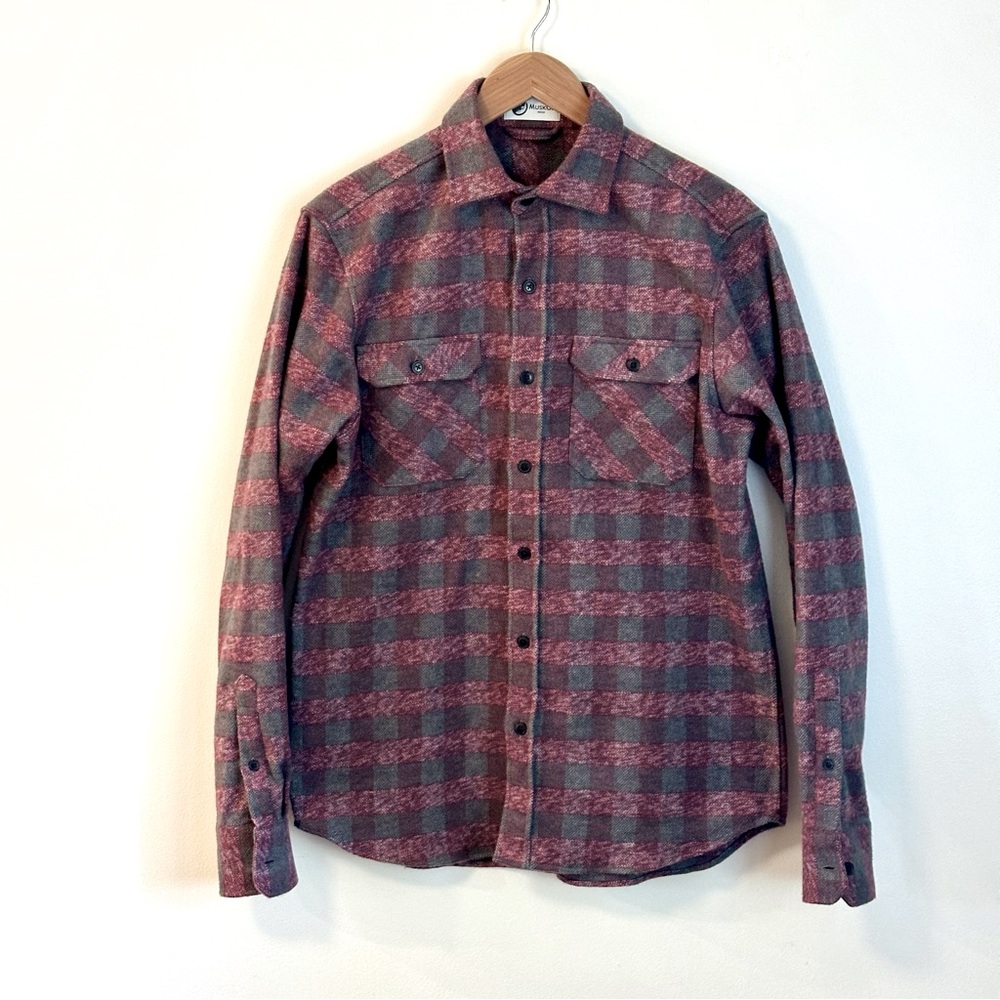 MuskOx Grand Flannel in Burgundy Size Medium